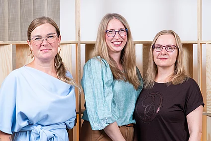 Auf dem Bild Šárka Homfrey, Ivana Lukeš Rybanská, Lucie Václavková
